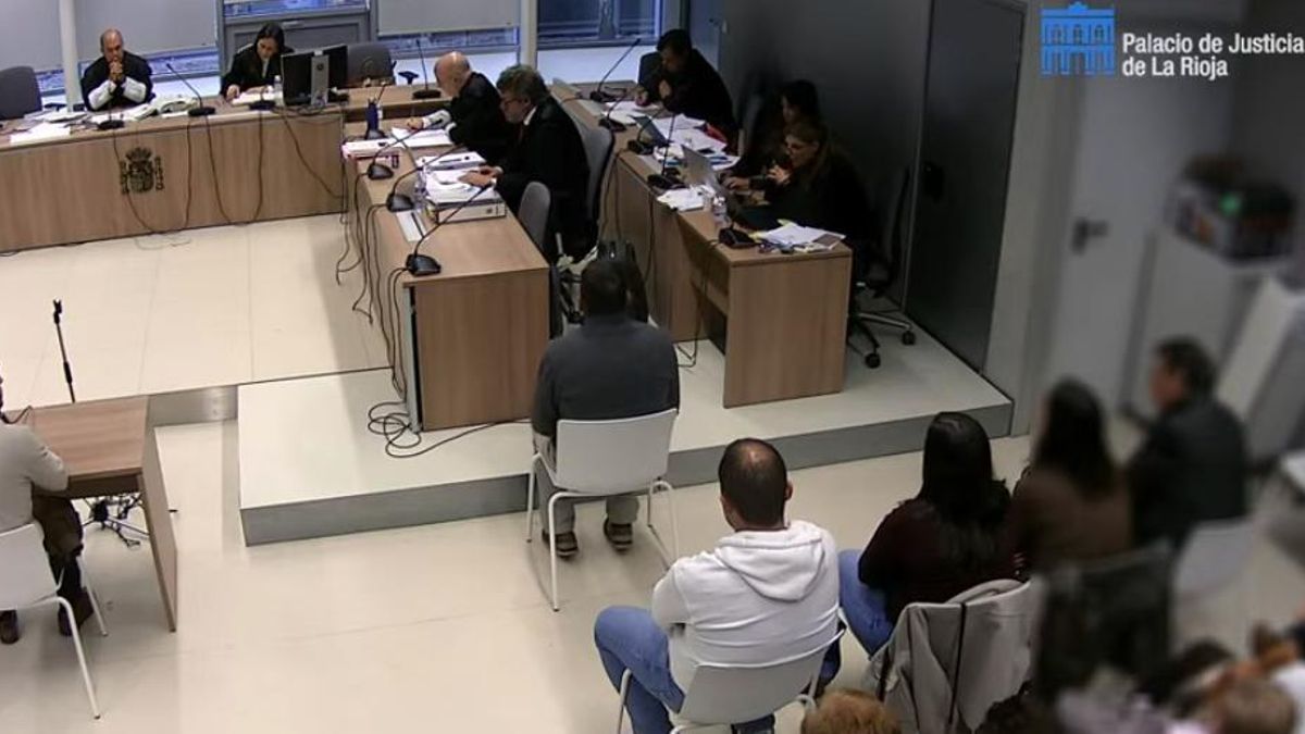 La Policía considera probado que la víctima del crimen de Los Lirios esperaba a su marido esa noche