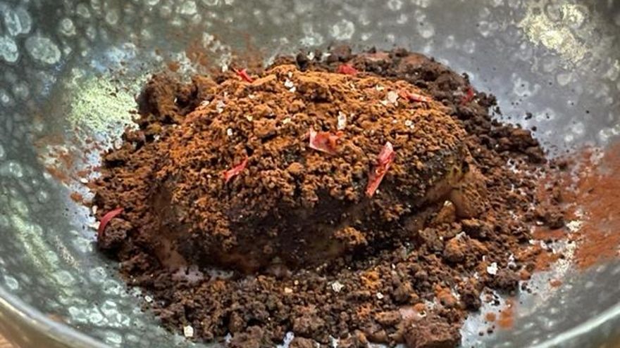 Aguacate con chocolate en texturas