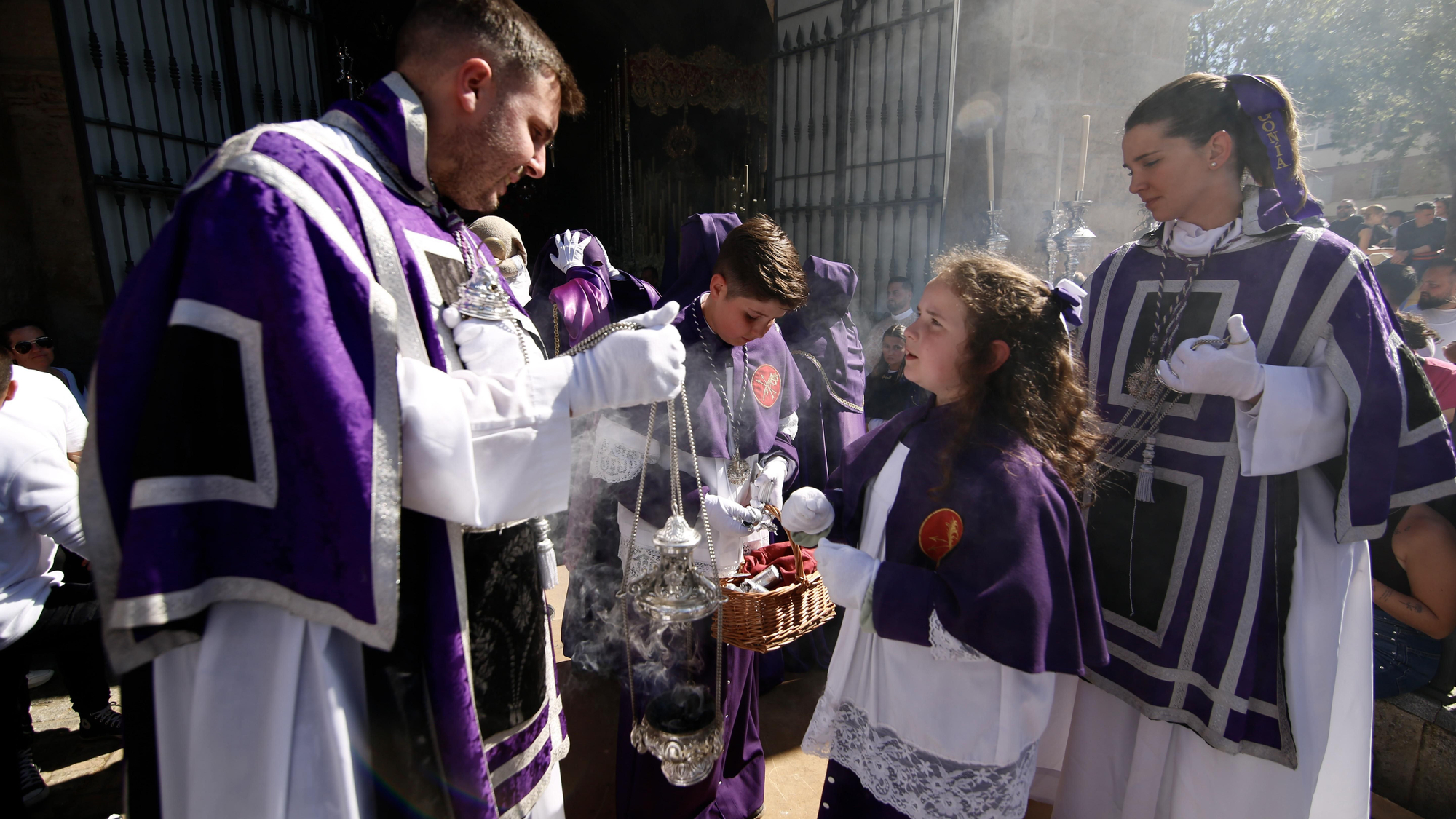 Salida procesional de la Hermandad de la Agonía, en imágenes