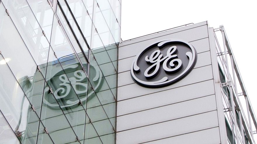 Accionistas de General Electric muestran rechazo a los salarios de sus ejecutivos