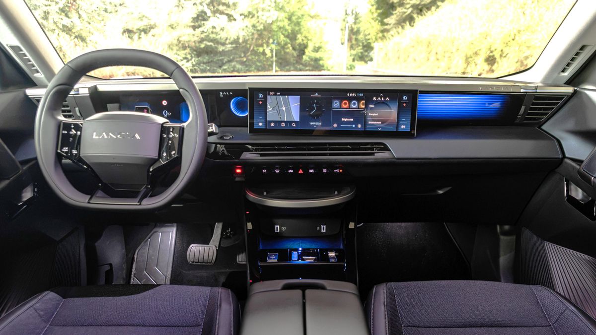 Interior del Gamma en su versión intermedia LX.