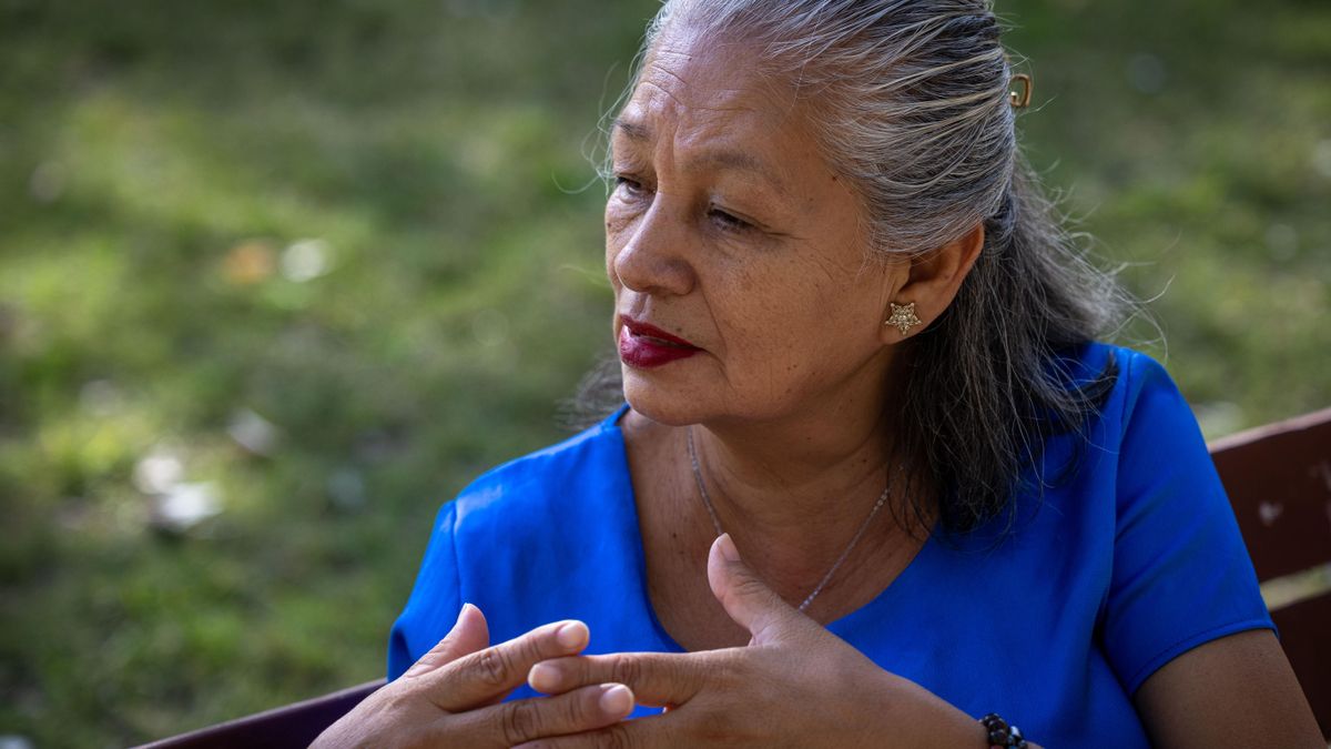 Maria de Lourdes Ruiz Bravo ou "A mãe da Lulu" em entrevista em Barcelona.