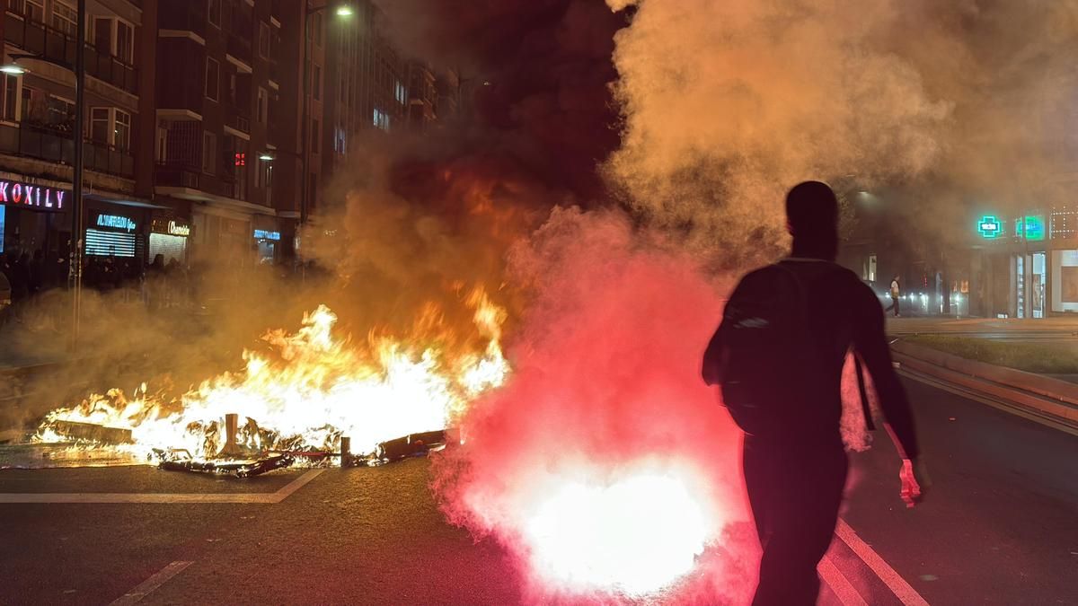 Disturbios en Bilbao tras el acto frustrado de Vito Quiles.