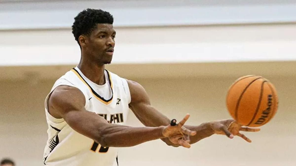 Nuha Sagnia durante un partido