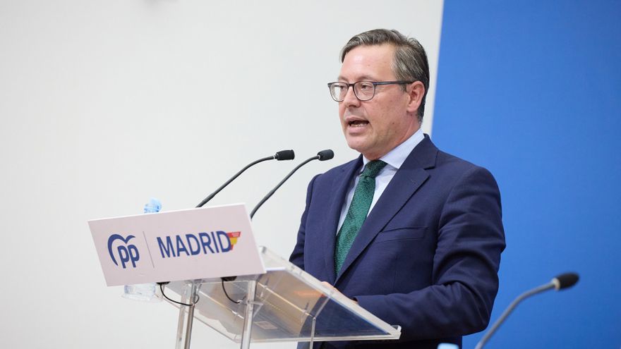 Archivo - El secretario general del PP de Madrid, Alfonso Serrano, interviene en el Comité Ejecutivo Autonómico del PP de Madrid, en el Centro de Empresas de Boadilla del Monte, a 30 de septiembre de 2024, en Boadilla del Monte, Madrid (España).
