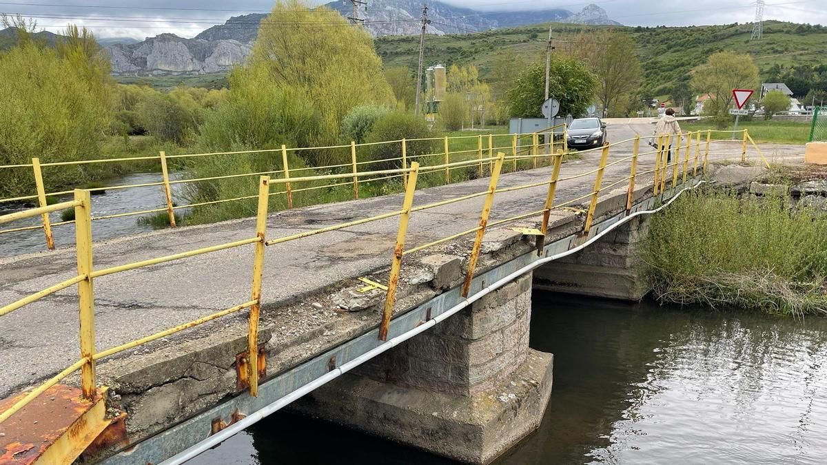Villamanín apremia a construir un puente nuevo en Ventosilla, sometido el actual a arreglos para paliar su grave deterioro