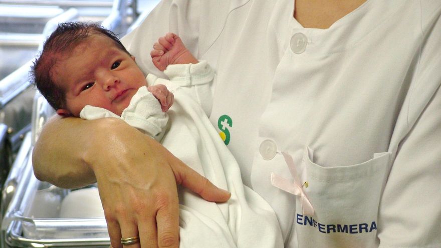 Cae un 3,2% el número de nacimientos en el primer semestre en Castilla y León, un 15% respecto a 2019