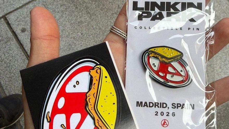 Artículos promocionales del 'pop-up' de Linkin Park.