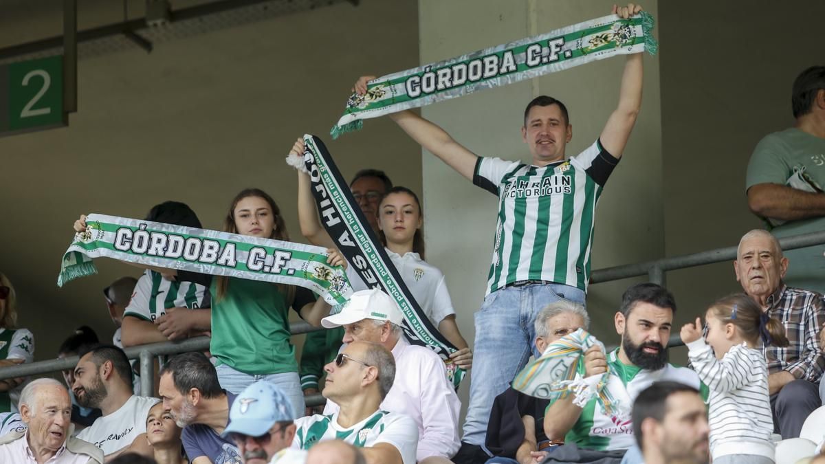 Grada Blanquiverde del Córdoba CF - AD Ceuta