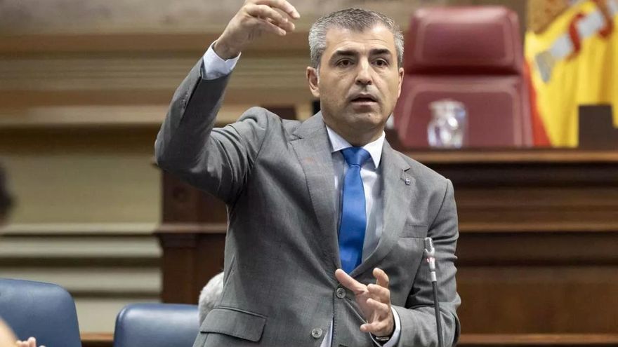 Manuel Domínguez dice cuatro días después del plantón del PP para el traslado de los menores migrantes que "aplaude" a su partido