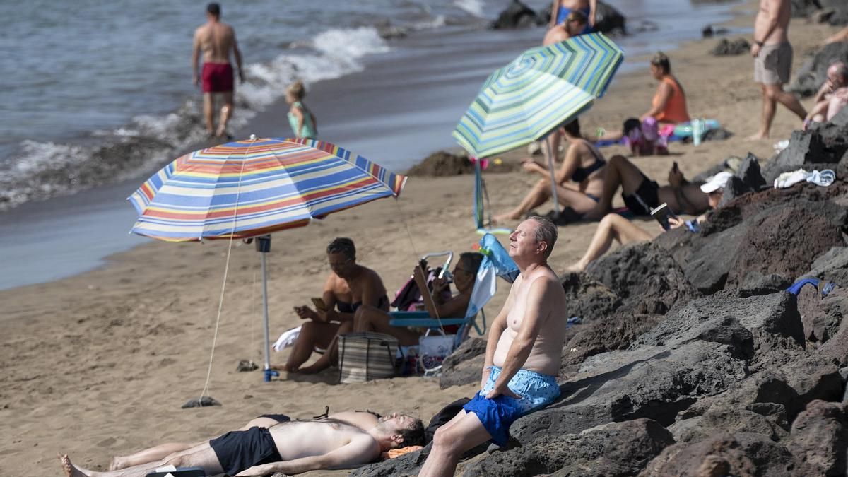 El número de turistas extranjeros llegados a Canarias volvió a subir en agosto