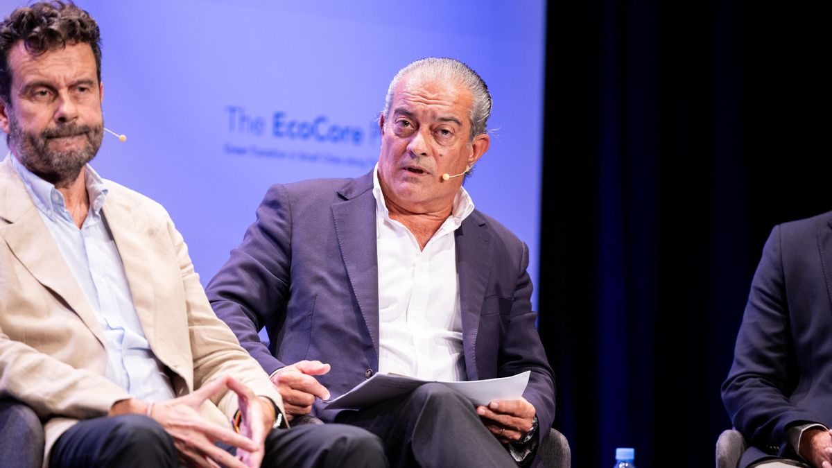 Andrés Sevila, secretario de la Cámara de Comercio de Alicante, interviene en el II Foro Municipalista Corredor Mediterráneo.