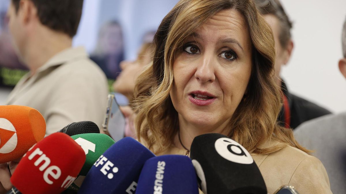 La alcaldesa de València, del PP, evita condenar directamente el franquismo: "Tuvo sus lados positivos y negativos"