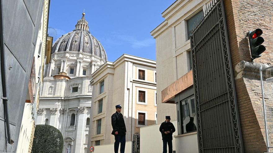 "Overbooking" en Santa Marta, el "hotel" vaticano en el que se encierran los cardenales del cónclave
