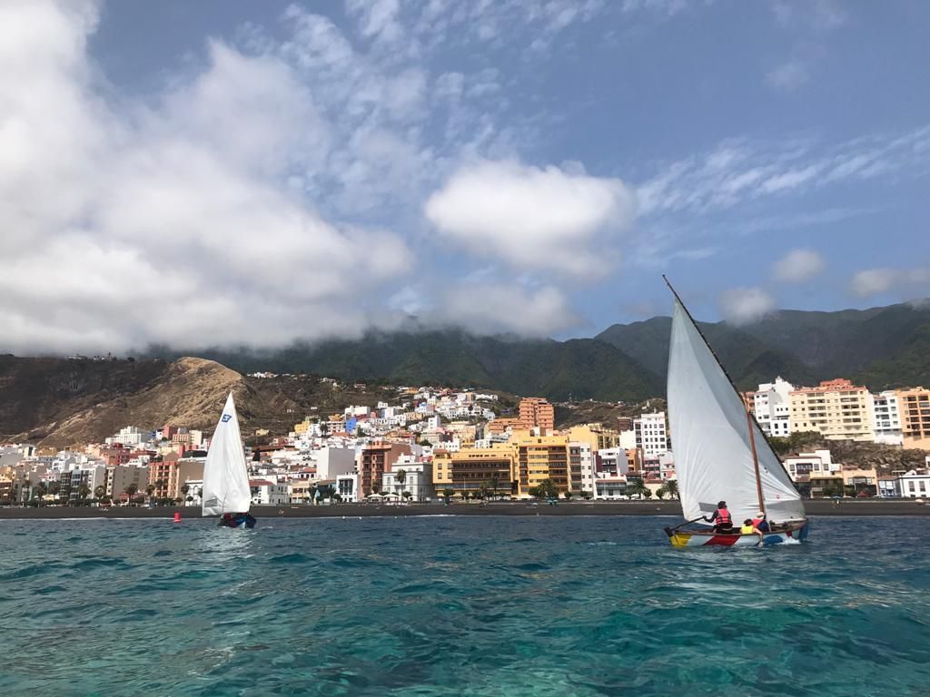 Un momento de una de las regatas.