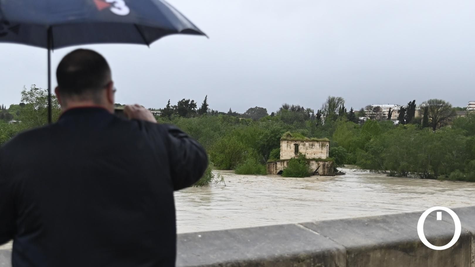 Del Rio Azmen La crecida del río Guadalquivir a su paso por Córdoba