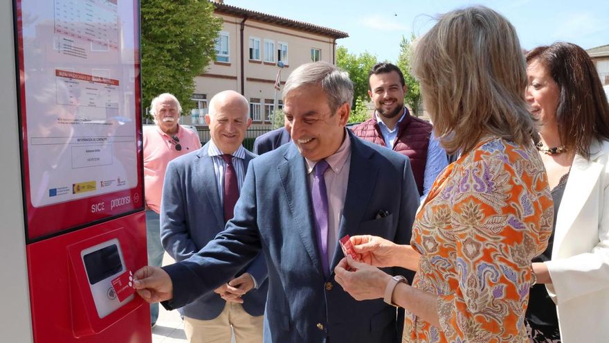 León tendrá una de cada cuatro paradas inteligentes de rutas de autobús gratis de la Comunidad