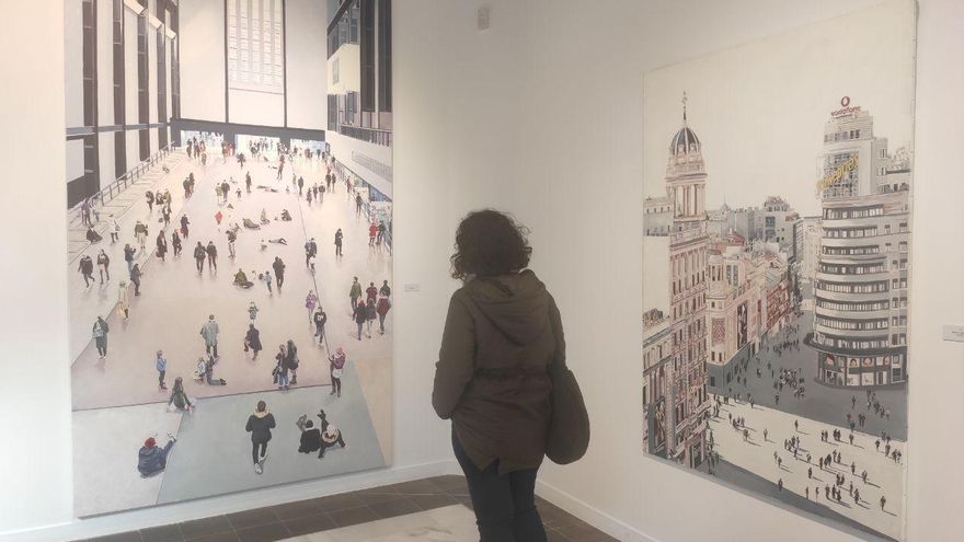 En la exposición de Paula Varona