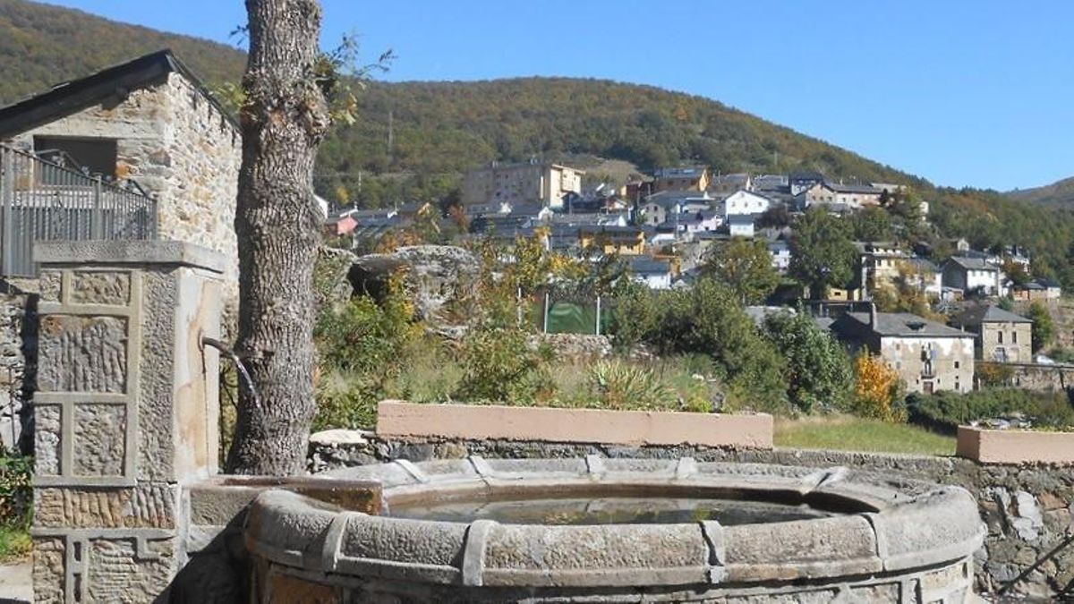 Una de las fuentes del pueblo de Caboalles de Abajo.