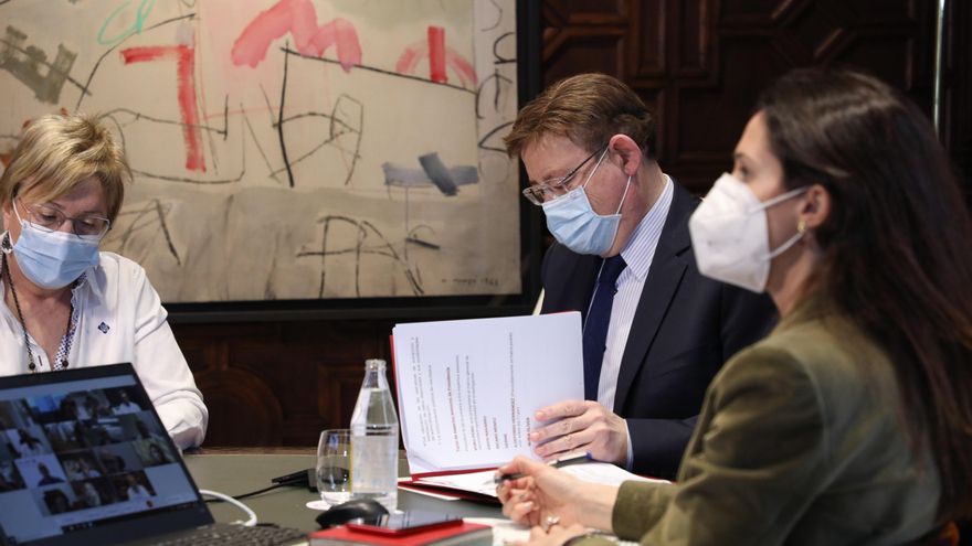 Varias comunidades, entre ellas Catalunya y Comunitat Valenciana, se coordinan para limitar la movilidad en Semana Santa