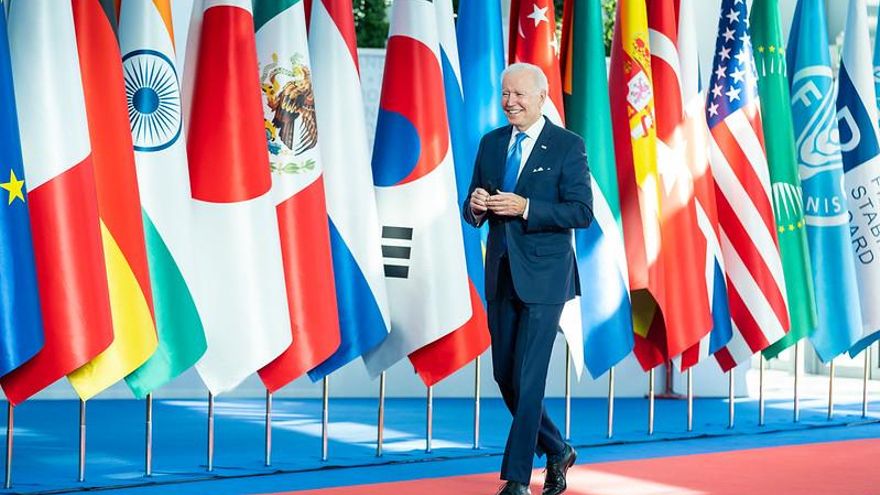 La 'doctrina Biden' se enfrenta a un nuevo desafío en Ucrania con pocas ganas de guerra