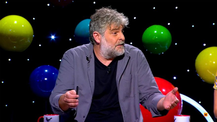 Raúl Cimas cubre a Javier Cansado en 'Ilustres Ignorantes': "Sustituirle no es difícil, es imposible"