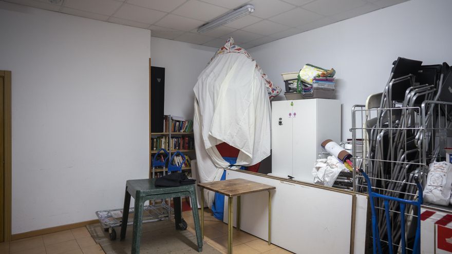 El muñeco, guardado.