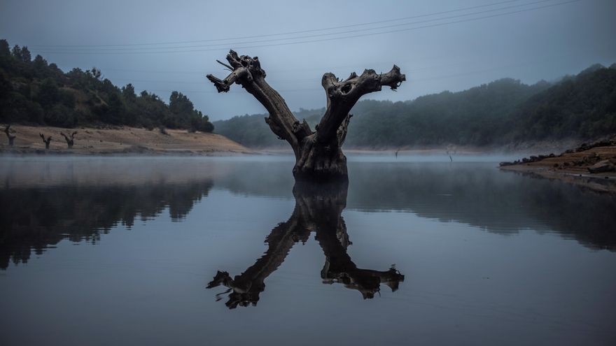 Organizaciones ecologistas denuncian "connivencia" de la Xunta con las eléctricas mientras estudian acciones legales por el vaciado de embalses