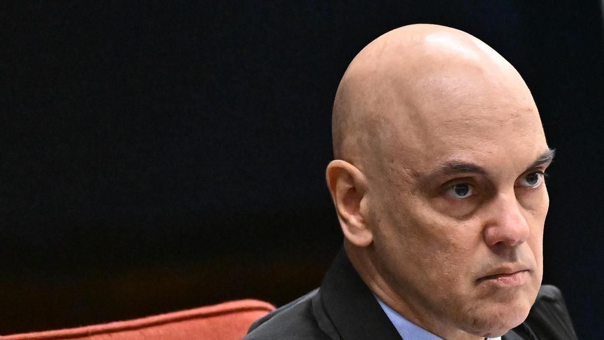 El magistrado de la Suprema Corte de Brasil Alexandre de Moraes durante el juicio por intento de golpe de Estado del expresidente Jair Bolsonaro el 9 de septiembre.