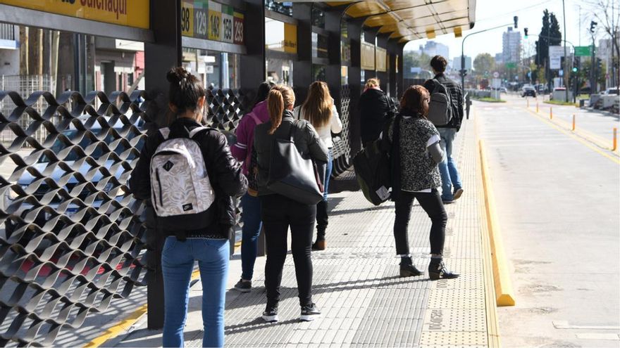 La nueva movilidad en el AMBA: las mujeres usan más el transporte público que los hombres