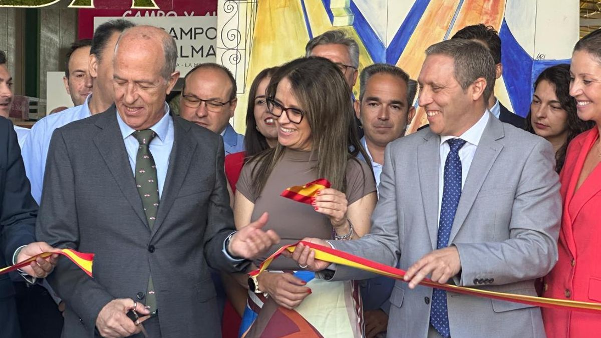 Abre sus puertas la Feria Internacional del Ajo de las Pedroñeras y pone de manifesto la importancia de este cultivo social
