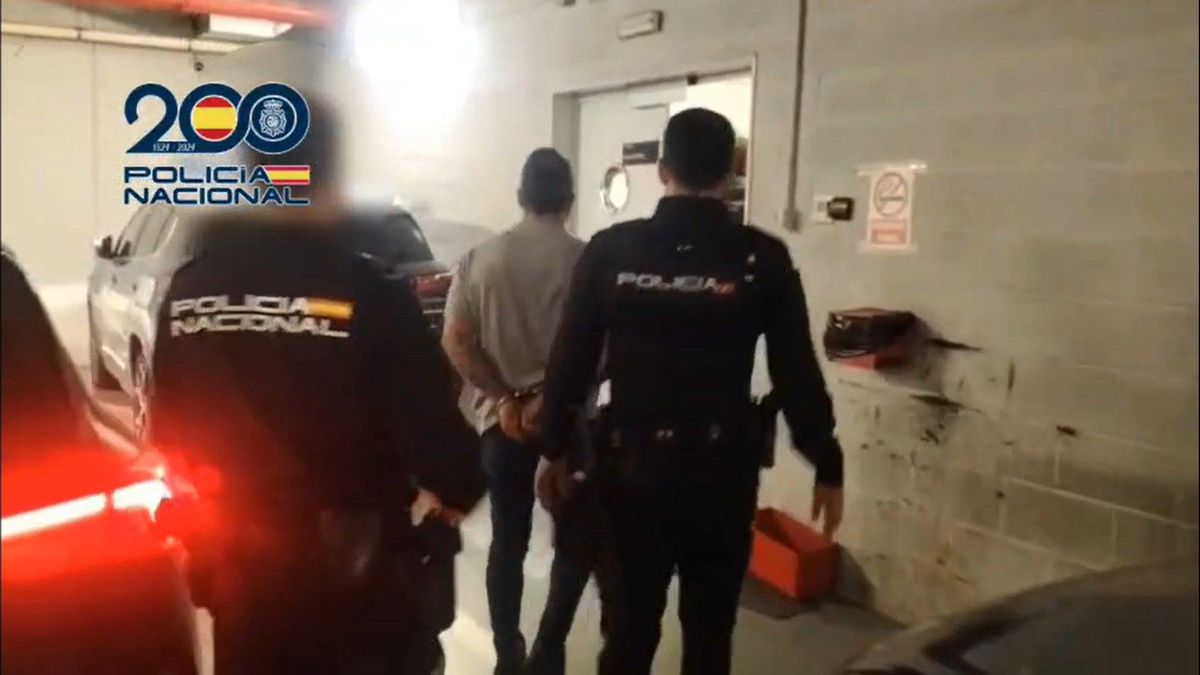 Detenido un hombre por robar en más de cuarenta vehículos en garajes comunitarios de Zaragoza