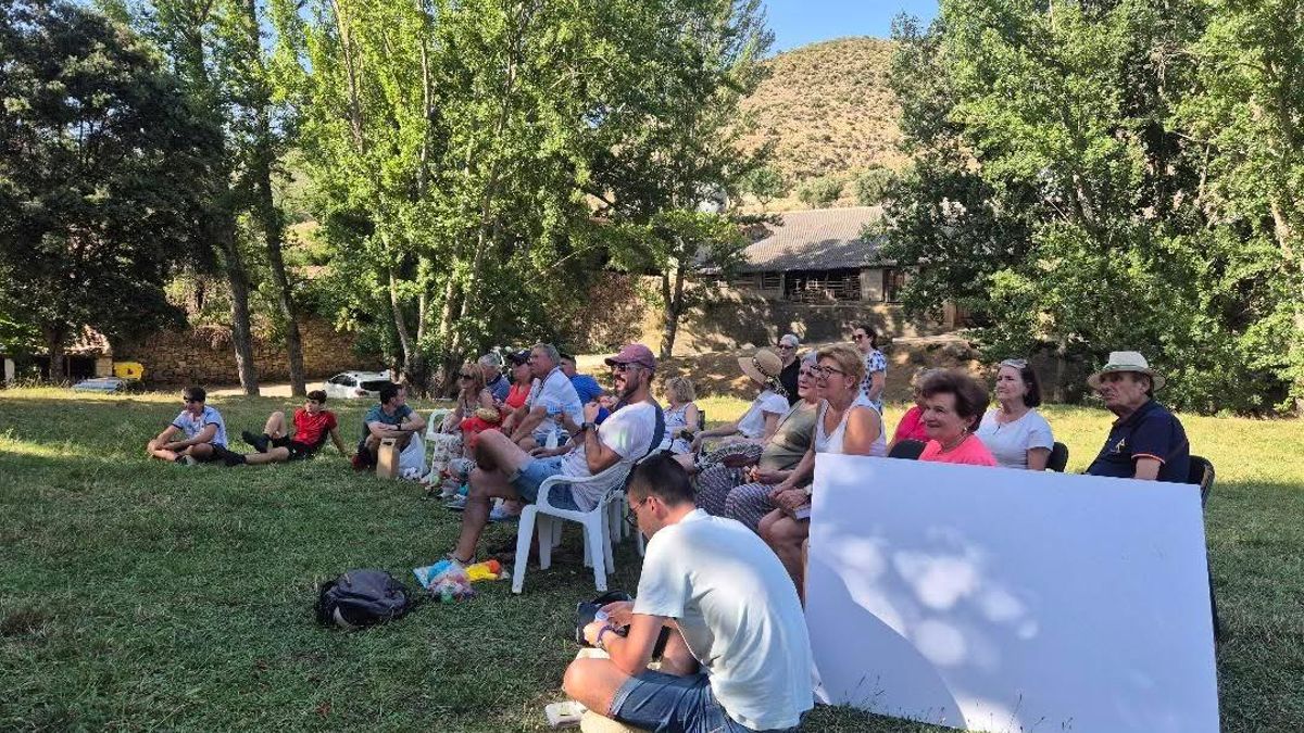 En la aldea de Ambas Aguas, la luz sigue sin llegar
