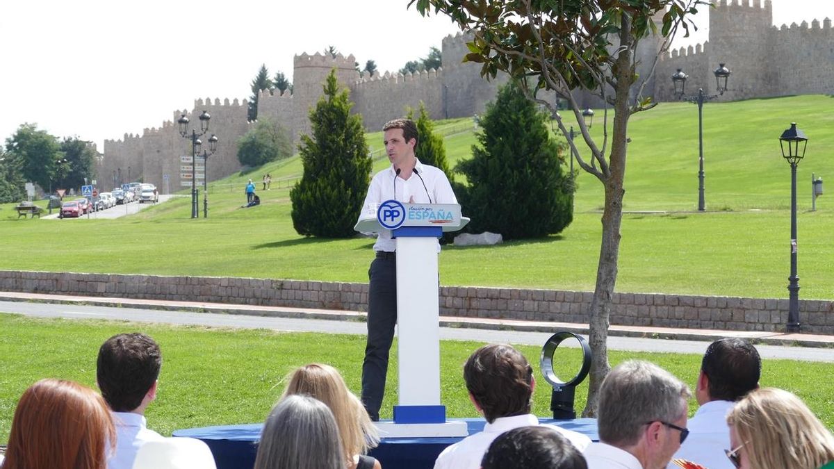 Casado propone derogar la Ley de la Memoria Histórica por una ley de la concordia
