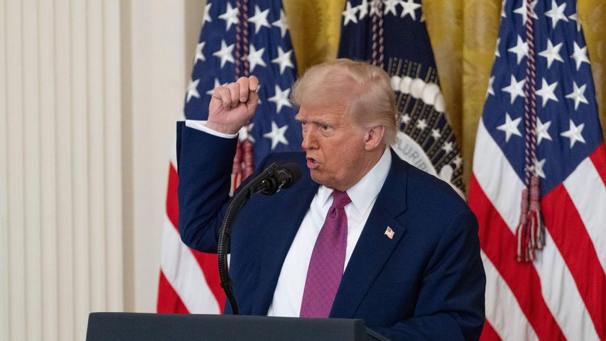 Trump advierte a Irán que si ataca objetivos de EEUU responderá "sin contemplaciones"