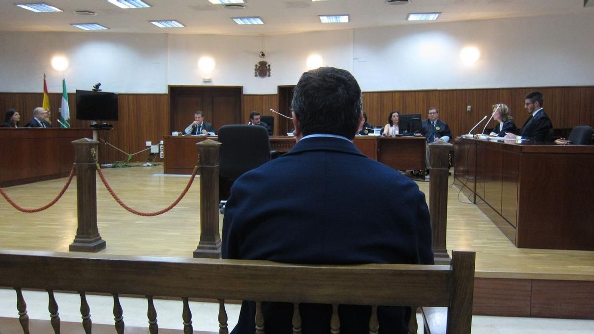 El cura acusado de abusos a una niña en Villanueva del Duque se declara inocente