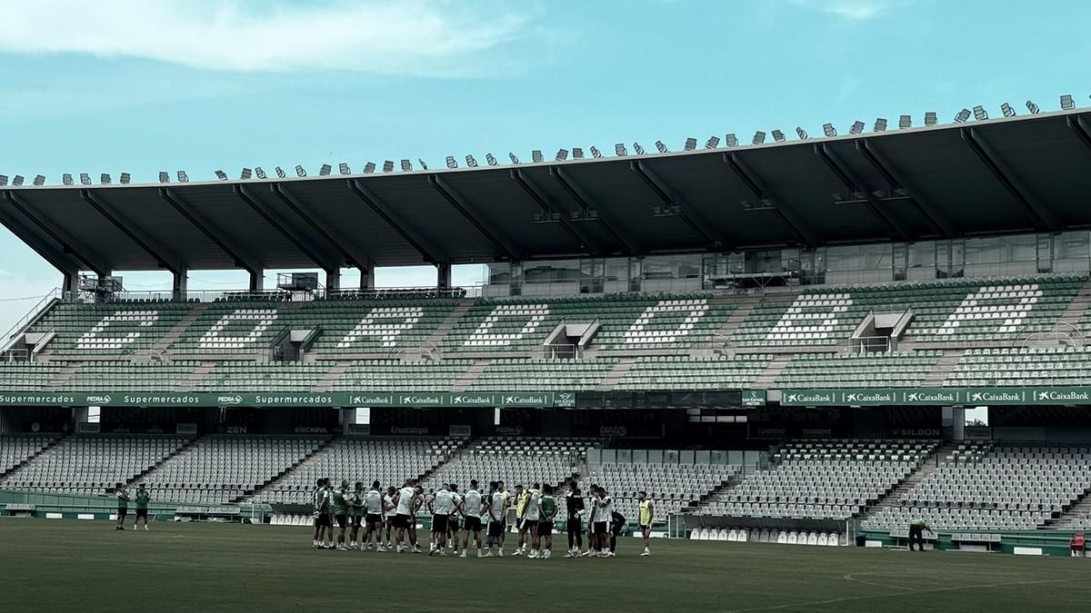 Imagen de un entrenamiento del Córdoba CF en El Arcángel