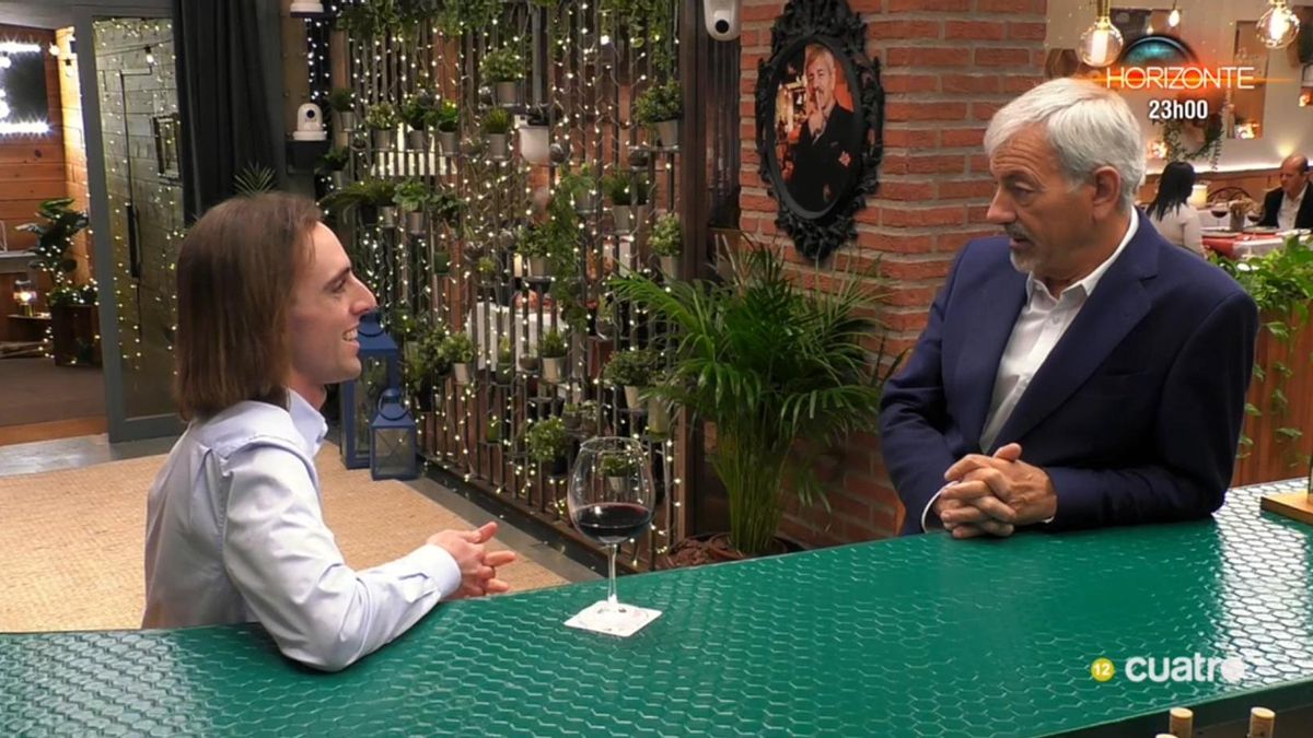 Darío y Carlos Sobera, en el plató de 'First Dates'