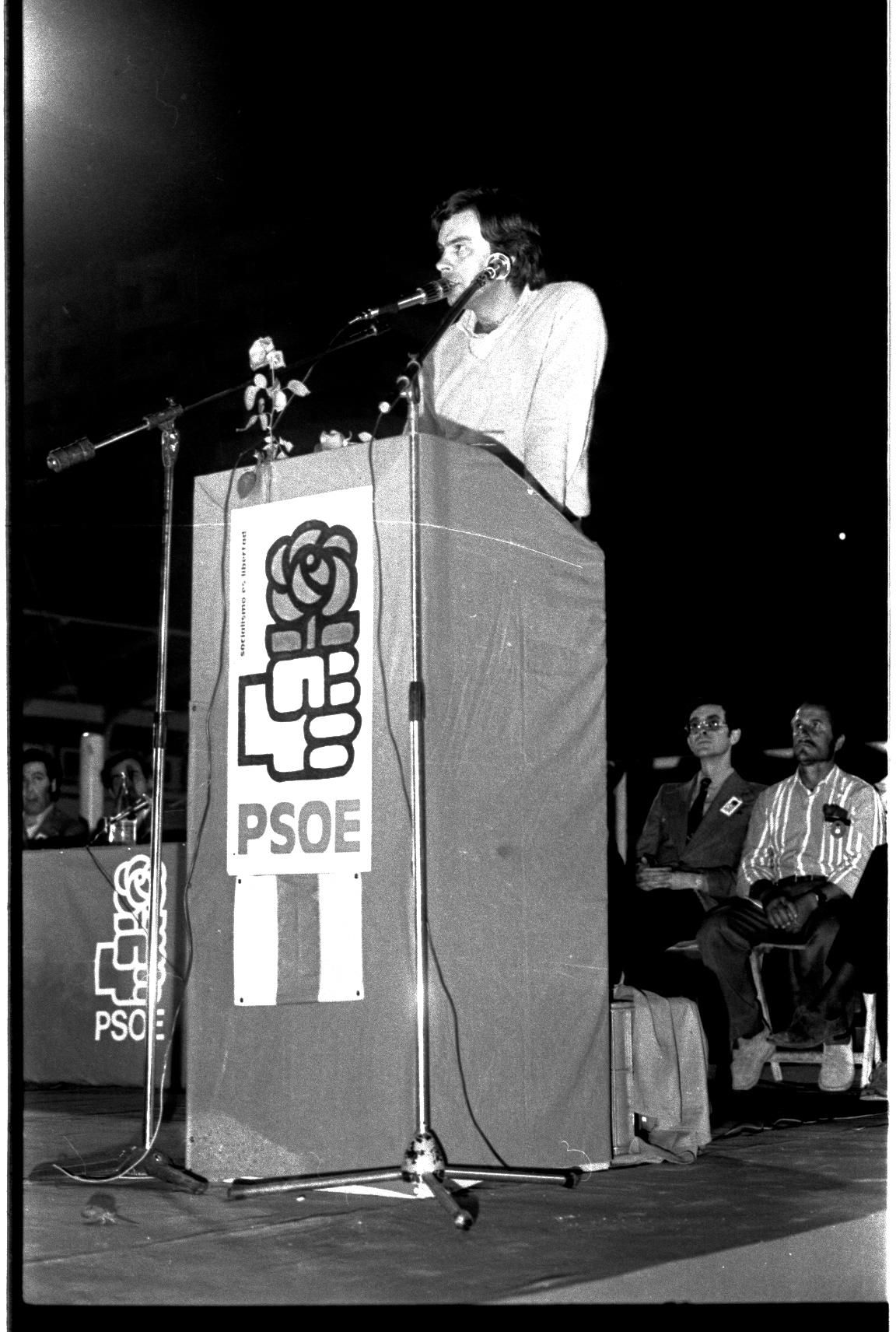 Fotos de Francisco González Concepción recogidas en el libro '40 Años de Libertad'