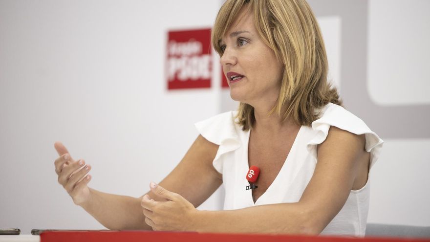 La ministra de Educación y Formación Profesional, Pilar Alegría, durante una entrevista con Europa Press, en la sede del PSOE, a 14 de agosto de 2022, en Zaragoza, Aragón (España).