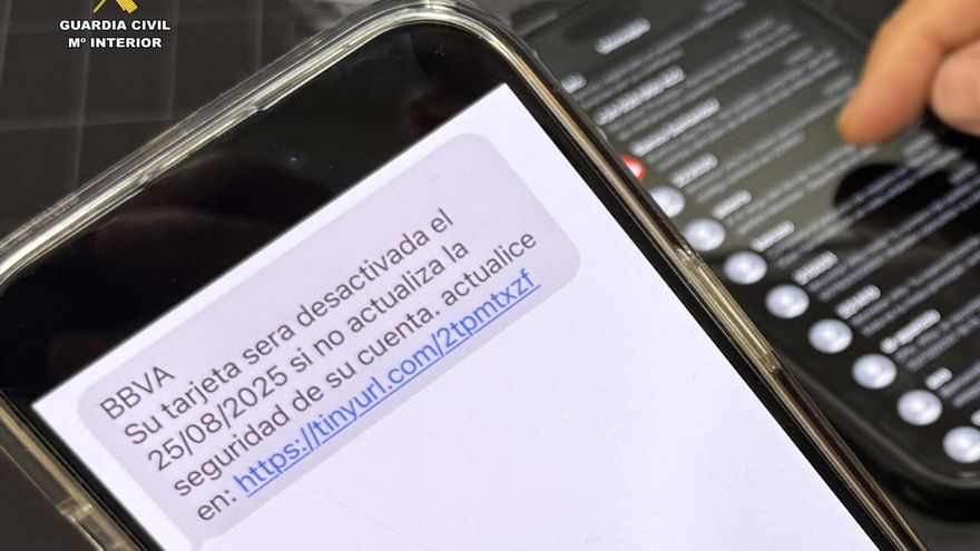 Notable incremento de estafas por teléfono y SMS simulando ser del banco: 16 víctimas y 72.500 euros estafados en La Rioja