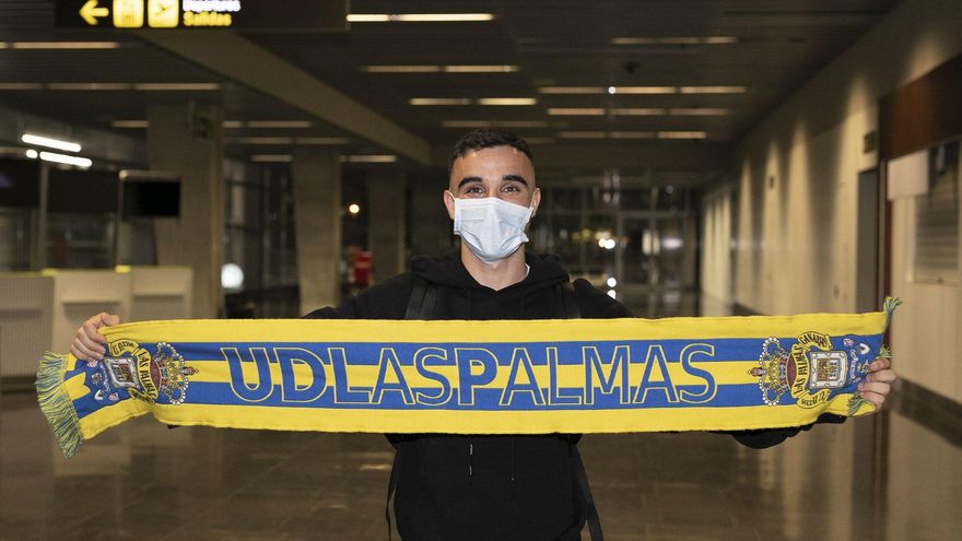 La UD Las Palmas recupera hasta final de temporada a Rober