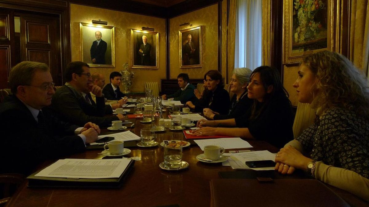 Se constituye el Consejo del Diálogo Social de Navarra, compuesto por Gobierno, CEN, UGT y CCOO