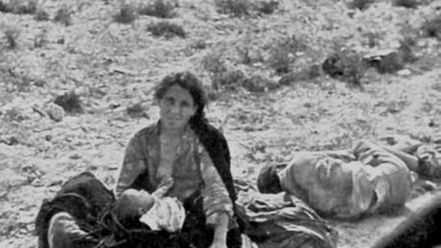 Hablan los supervivientes del bombardeo fascista de La Desbandá: "En mi casa esto no se comentaba"