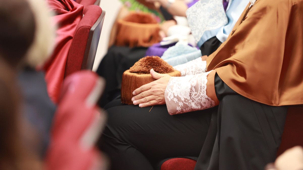 Nombres y fechas clave en el camino hacia unas elecciones históricas a rector en la Universidad de Sevilla