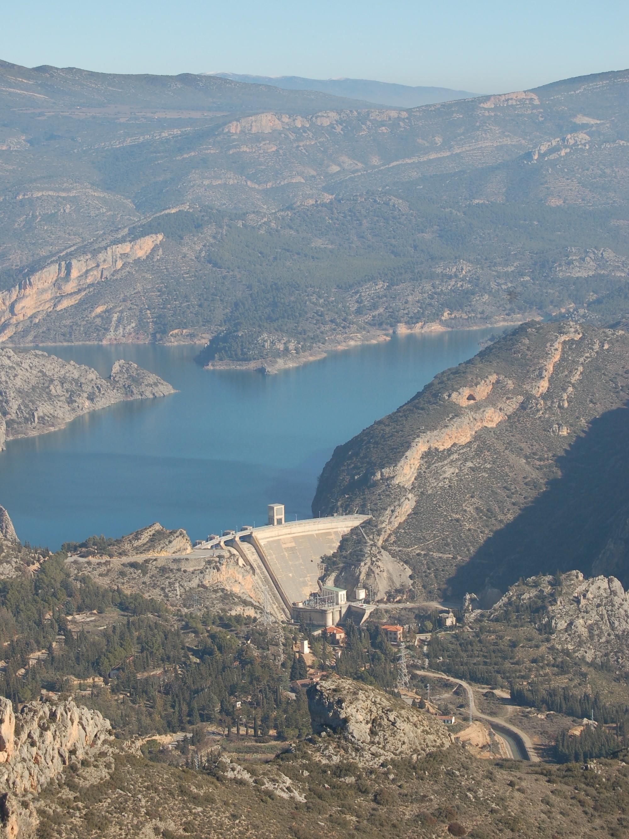 Embalse de Santa Ana.