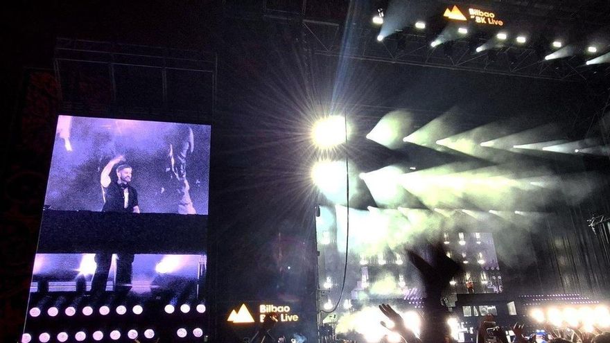 Calvin Harris convierte el BBK Live en una macrodiscoteca con fuego y pirotecnia en el arranque de su 20 aniversario