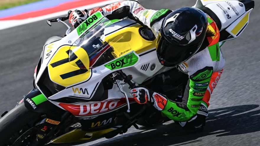 Andrea Sibaja vuelve a dar sus primeros pasos con el Deza Box 77