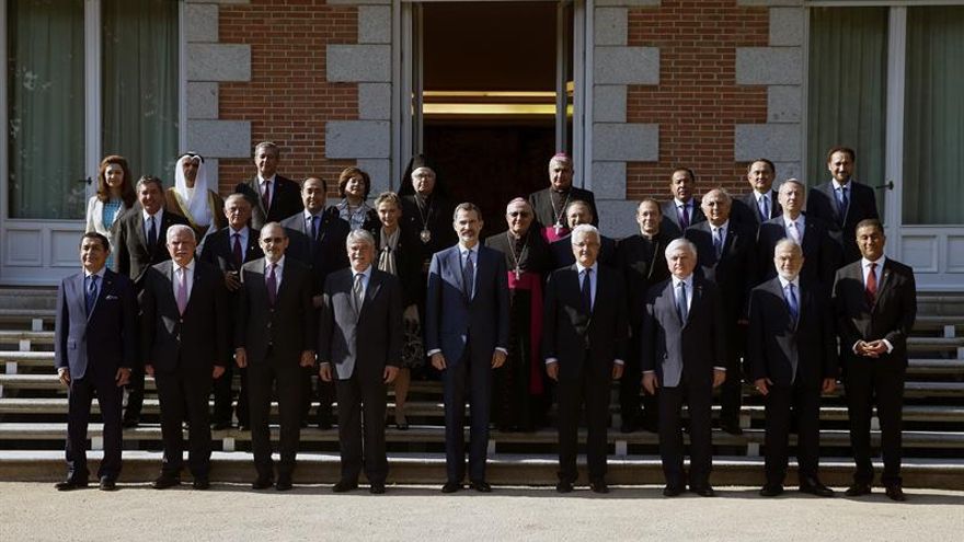 El Rey muestra su apoyo a la conferencia internacional para proteger a los refugiados