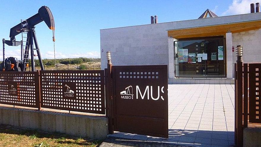 El Museo del Petróleo.